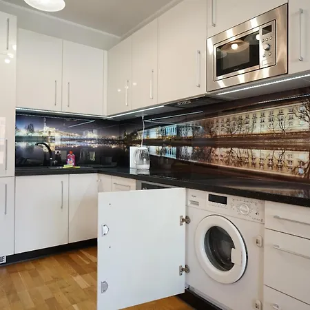 Dubois 7-2 Pk 50 M2 Apartament Blisko Rynku Apartmán *