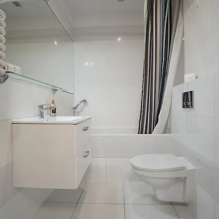 Dubois 7-2 Pk 50 M2 Apartament Blisko Rynku * Wroclaw